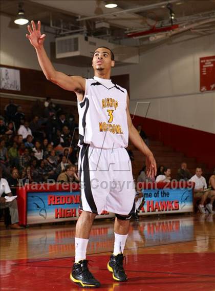 Thumbnail 3 in Bishop Montgomery vs. Kentridge (Sea Hawk Classic) photogallery.