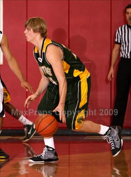 Thumbnail 1 in Bishop Montgomery vs. Kentridge (Sea Hawk Classic) photogallery.