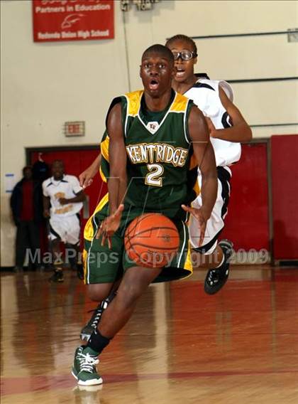 Thumbnail 1 in Bishop Montgomery vs. Kentridge (Sea Hawk Classic) photogallery.