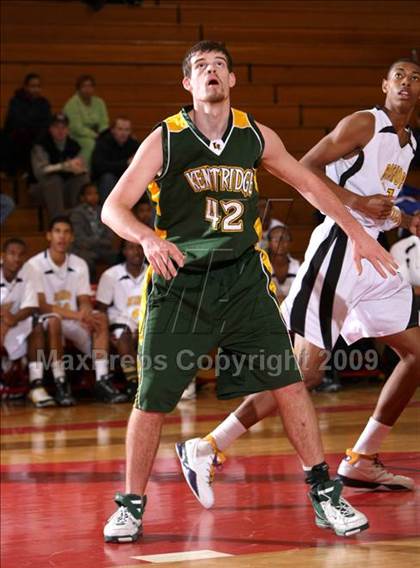 Thumbnail 1 in Bishop Montgomery vs. Kentridge (Sea Hawk Classic) photogallery.