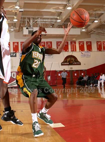 Thumbnail 2 in Bishop Montgomery vs. Kentridge (Sea Hawk Classic) photogallery.
