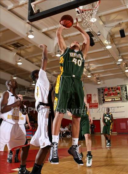 Thumbnail 3 in Bishop Montgomery vs. Kentridge (Sea Hawk Classic) photogallery.