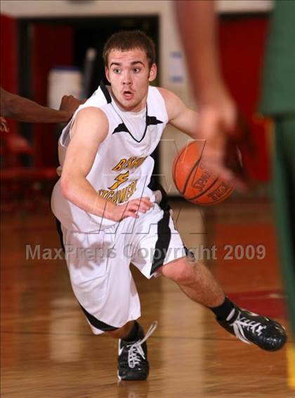 Thumbnail 3 in Bishop Montgomery vs. Kentridge (Sea Hawk Classic) photogallery.