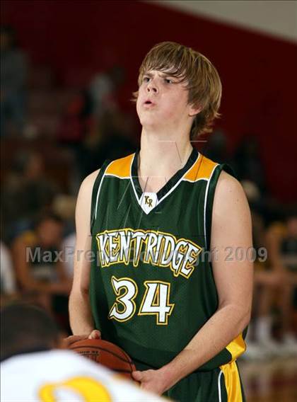 Thumbnail 1 in Bishop Montgomery vs. Kentridge (Sea Hawk Classic) photogallery.