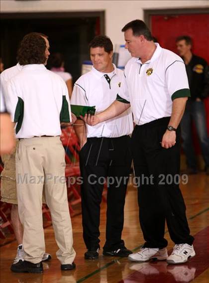 Thumbnail 1 in Bishop Montgomery vs. Kentridge (Sea Hawk Classic) photogallery.