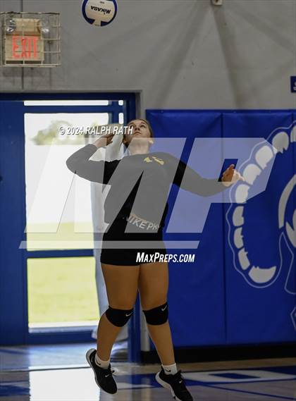 Thumbnail 2 in Orland vs Enterprise (Eileen Mason Invitational) photogallery.