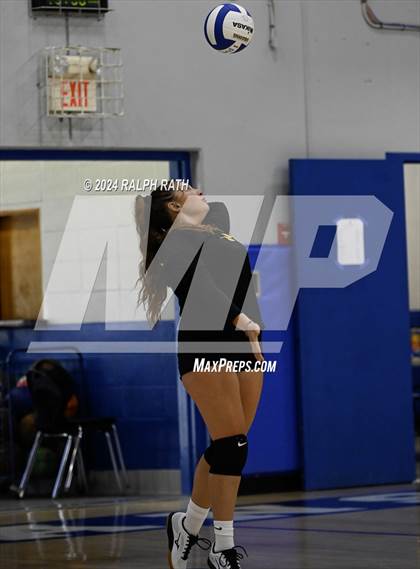 Thumbnail 2 in Orland vs Enterprise (Eileen Mason Invitational) photogallery.