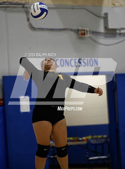 Thumbnail 2 in Orland vs Enterprise (Eileen Mason Invitational) photogallery.