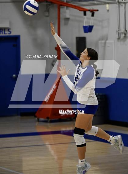 Thumbnail 1 in Orland vs Enterprise (Eileen Mason Invitational) photogallery.