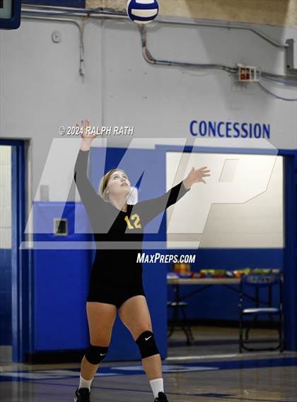Thumbnail 3 in Orland vs Enterprise (Eileen Mason Invitational) photogallery.