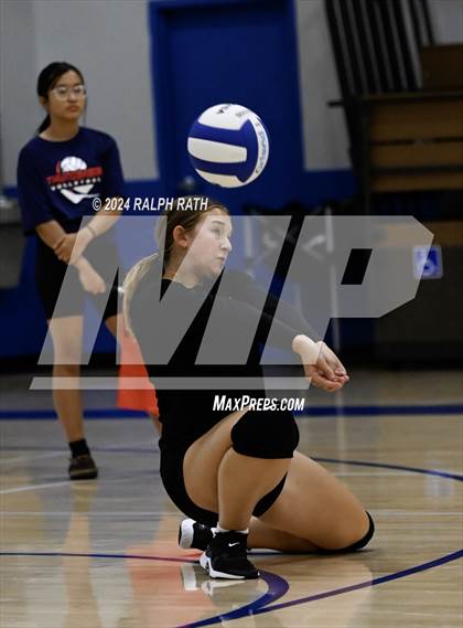 Thumbnail 3 in Orland vs Enterprise (Eileen Mason Invitational) photogallery.