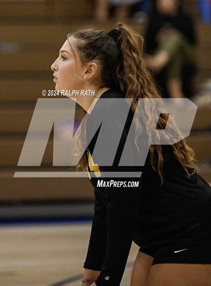 Thumbnail 2 in Orland vs Enterprise (Eileen Mason Invitational) photogallery.
