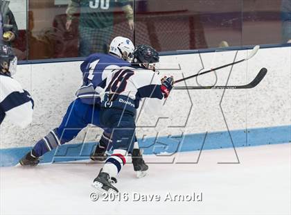 Thumbnail 3 in Stoneham vs Lincoln-Sudbury  (MIAA Division 2 North 1st Round) photogallery.