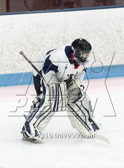 Thumbnail 1 in Stoneham vs Lincoln-Sudbury  (MIAA Division 2 North 1st Round) photogallery.