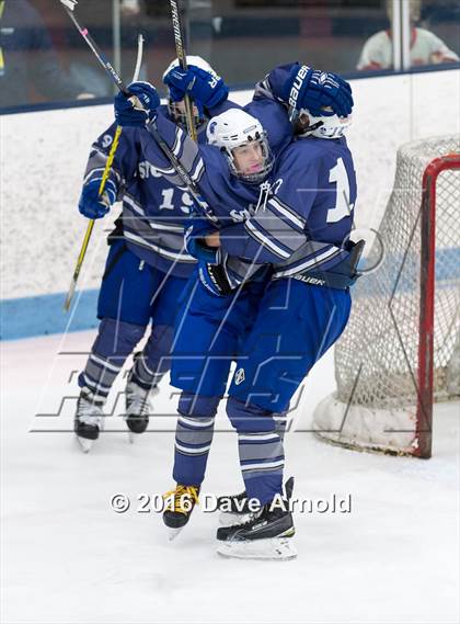 Thumbnail 2 in Stoneham vs Lincoln-Sudbury  (MIAA Division 2 North 1st Round) photogallery.