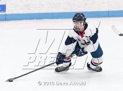 Thumbnail 3 in Stoneham vs Lincoln-Sudbury  (MIAA Division 2 North 1st Round) photogallery.