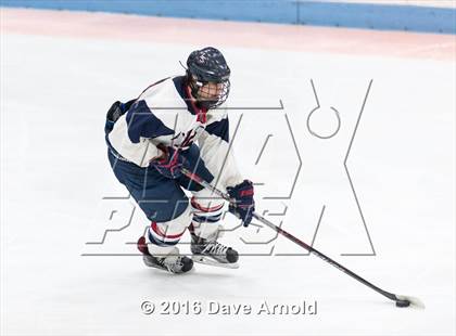 Thumbnail 2 in Stoneham vs Lincoln-Sudbury  (MIAA Division 2 North 1st Round) photogallery.