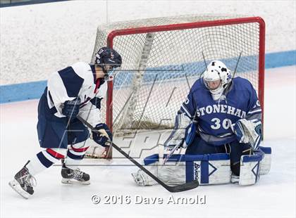 Thumbnail 1 in Stoneham vs Lincoln-Sudbury  (MIAA Division 2 North 1st Round) photogallery.