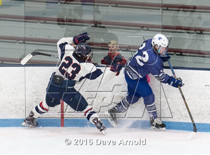 Thumbnail 3 in Stoneham vs Lincoln-Sudbury  (MIAA Division 2 North 1st Round) photogallery.