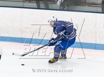 Thumbnail 1 in Stoneham vs Lincoln-Sudbury  (MIAA Division 2 North 1st Round) photogallery.