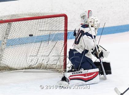 Thumbnail 3 in Stoneham vs Lincoln-Sudbury  (MIAA Division 2 North 1st Round) photogallery.