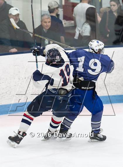 Thumbnail 2 in Stoneham vs Lincoln-Sudbury  (MIAA Division 2 North 1st Round) photogallery.