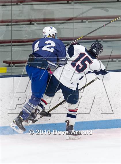 Thumbnail 3 in Stoneham vs Lincoln-Sudbury  (MIAA Division 2 North 1st Round) photogallery.