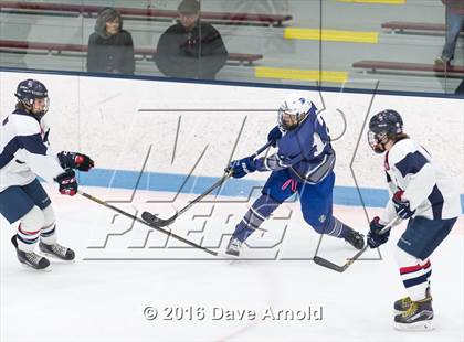 Thumbnail 1 in Stoneham vs Lincoln-Sudbury  (MIAA Division 2 North 1st Round) photogallery.