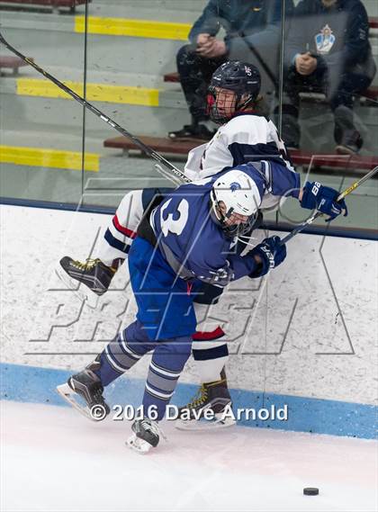 Thumbnail 1 in Stoneham vs Lincoln-Sudbury  (MIAA Division 2 North 1st Round) photogallery.