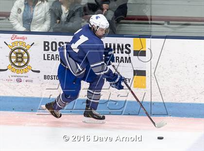 Thumbnail 1 in Stoneham vs Lincoln-Sudbury  (MIAA Division 2 North 1st Round) photogallery.