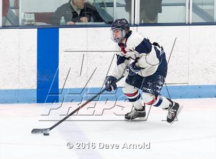 Thumbnail 3 in Stoneham vs Lincoln-Sudbury  (MIAA Division 2 North 1st Round) photogallery.