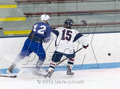 Thumbnail 1 in Stoneham vs Lincoln-Sudbury  (MIAA Division 2 North 1st Round) photogallery.