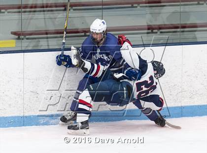 Thumbnail 2 in Stoneham vs Lincoln-Sudbury  (MIAA Division 2 North 1st Round) photogallery.