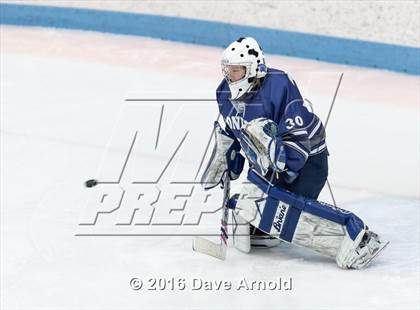 Thumbnail 3 in Stoneham vs Lincoln-Sudbury  (MIAA Division 2 North 1st Round) photogallery.