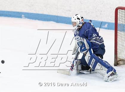Thumbnail 2 in Stoneham vs Lincoln-Sudbury  (MIAA Division 2 North 1st Round) photogallery.