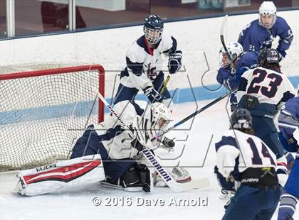 Thumbnail 3 in Stoneham vs Lincoln-Sudbury  (MIAA Division 2 North 1st Round) photogallery.