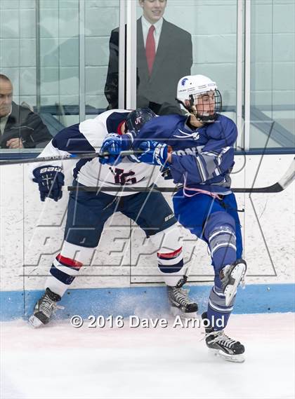 Thumbnail 2 in Stoneham vs Lincoln-Sudbury  (MIAA Division 2 North 1st Round) photogallery.