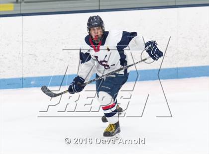 Thumbnail 2 in Stoneham vs Lincoln-Sudbury  (MIAA Division 2 North 1st Round) photogallery.