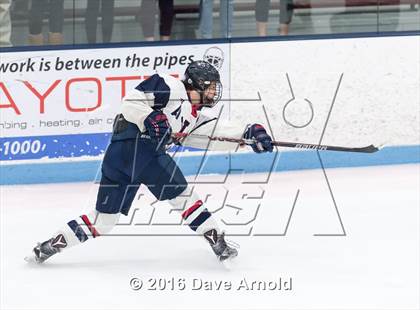 Thumbnail 1 in Stoneham vs Lincoln-Sudbury  (MIAA Division 2 North 1st Round) photogallery.