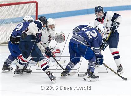 Thumbnail 2 in Stoneham vs Lincoln-Sudbury  (MIAA Division 2 North 1st Round) photogallery.