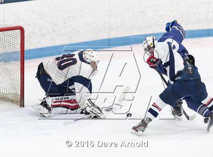 Thumbnail 2 in Stoneham vs Lincoln-Sudbury  (MIAA Division 2 North 1st Round) photogallery.