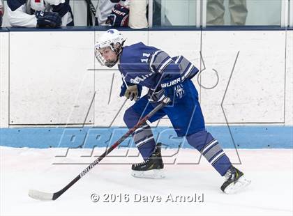 Thumbnail 3 in Stoneham vs Lincoln-Sudbury  (MIAA Division 2 North 1st Round) photogallery.