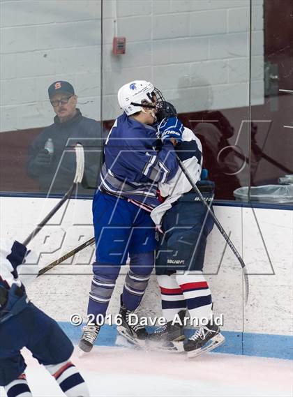 Thumbnail 3 in Stoneham vs Lincoln-Sudbury  (MIAA Division 2 North 1st Round) photogallery.