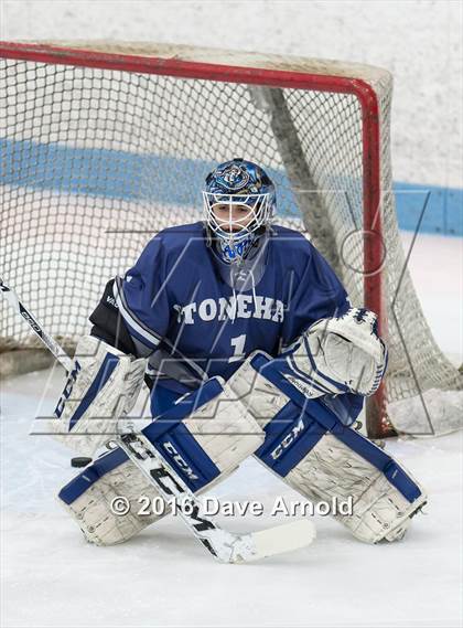 Thumbnail 3 in Stoneham vs Lincoln-Sudbury  (MIAA Division 2 North 1st Round) photogallery.