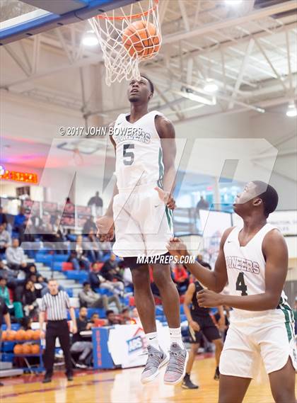 Thumbnail 2 in Oak Ridge vs.Paul VI (ARS Hoopfest DC) photogallery.