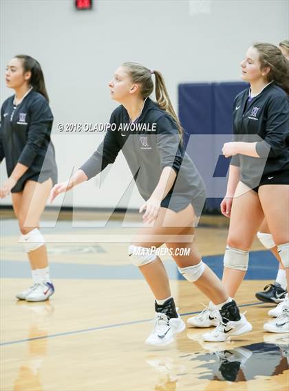 Thumbnail 2 in Independence @ Wylie East photogallery.