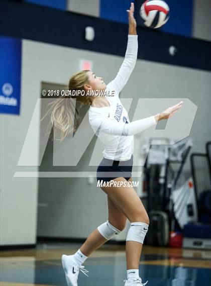 Thumbnail 2 in Independence @ Wylie East photogallery.