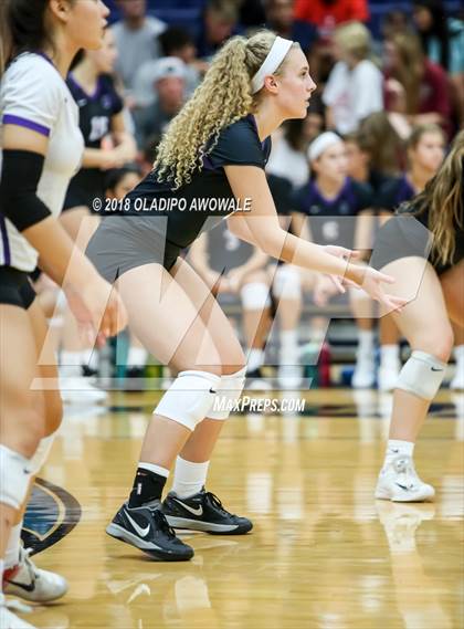Thumbnail 2 in Independence @ Wylie East photogallery.
