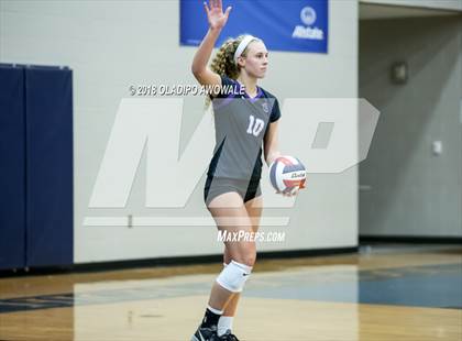 Thumbnail 2 in Independence @ Wylie East photogallery.