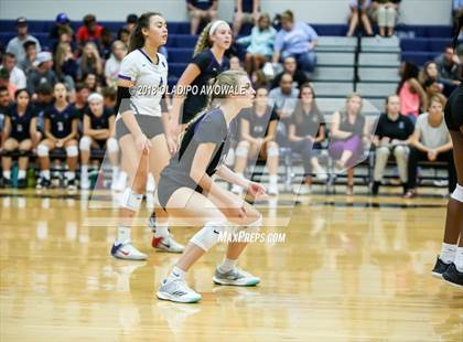 Thumbnail 3 in Independence @ Wylie East photogallery.